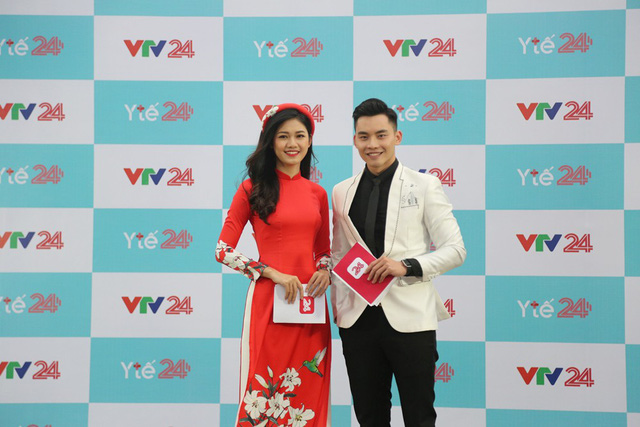 Cận cảnh nhan sắc Á hậu xinh đẹp cao 1m8 đã trở thành BTV của VTV